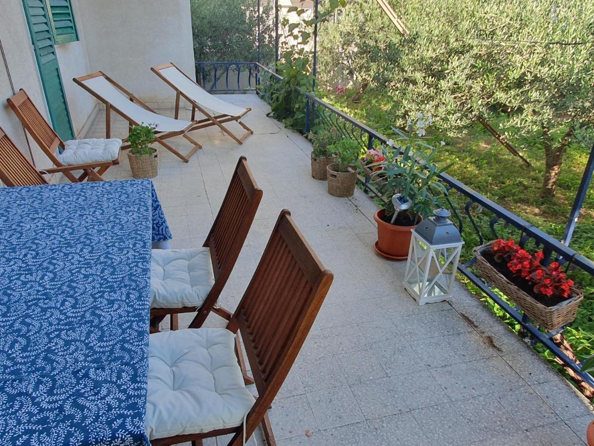 Apartment Lana Трогир Экстерьер фото
