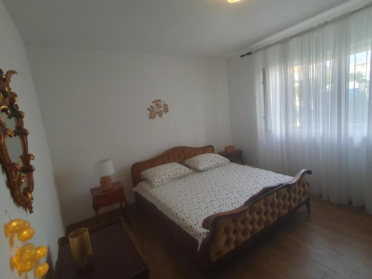 Apartment Lana Трогир Экстерьер фото